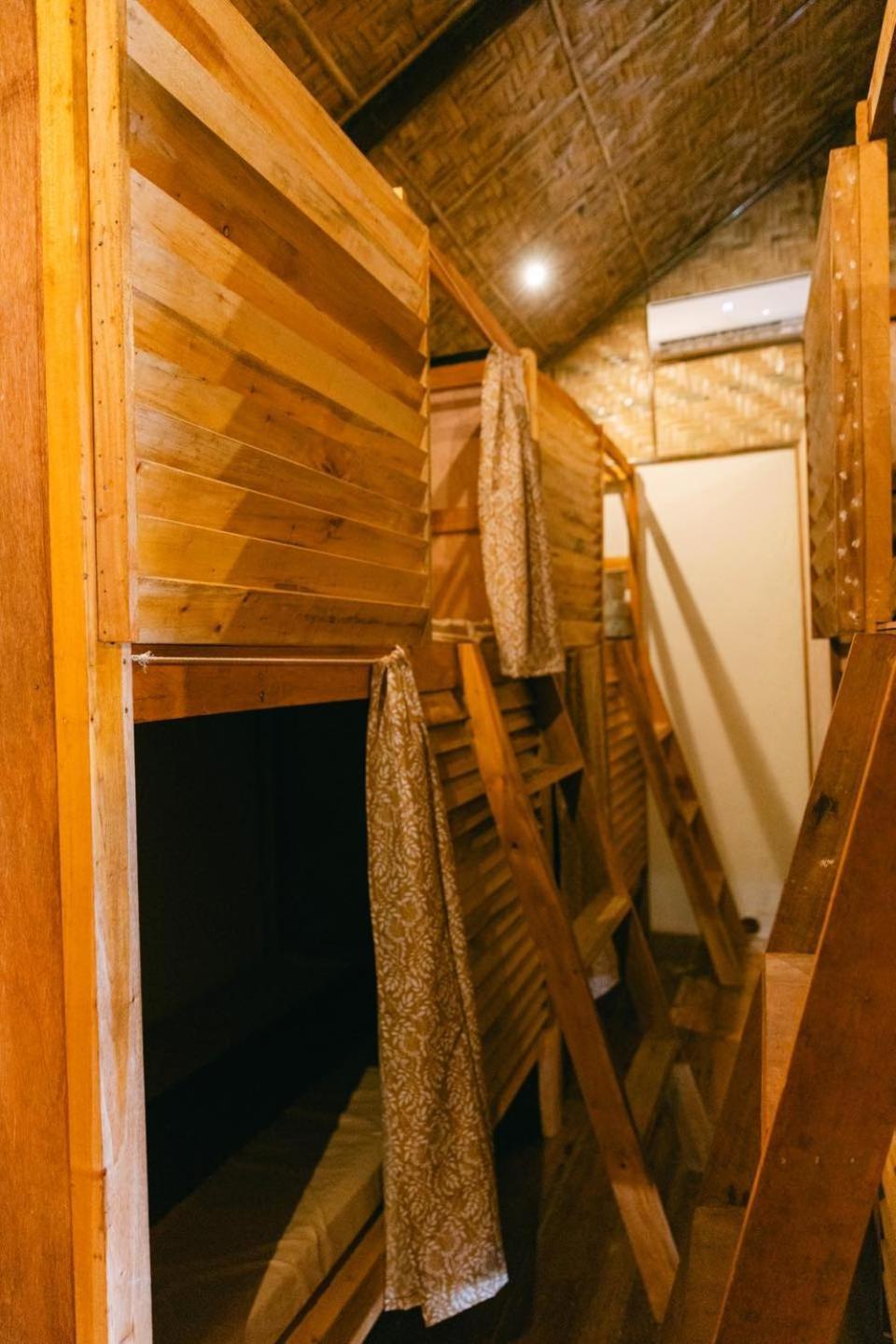 Katana Siargao Hostel Catangnan Ngoại thất bức ảnh